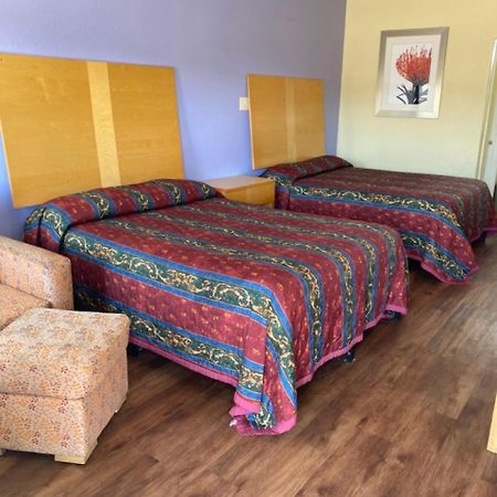 Relax Inn & Suites Angleton Kültér fotó